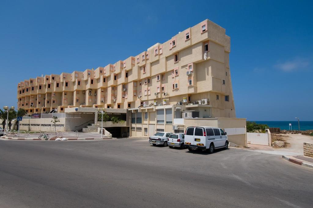 Appartement Ha-Aliya Sea View à Nahariya Extérieur photo