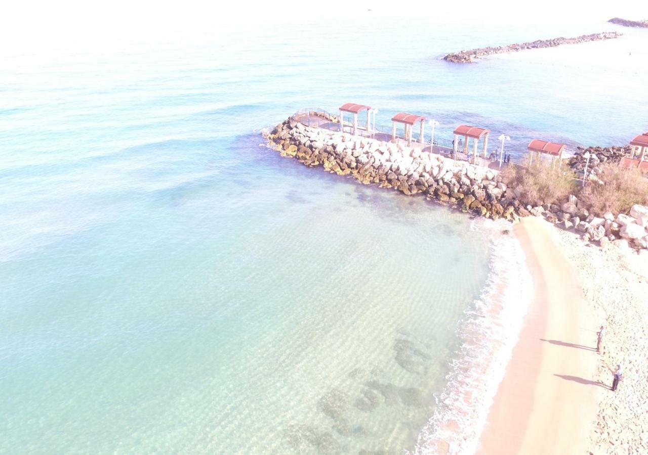 Appartement Ha-Aliya Sea View à Nahariya Extérieur photo
