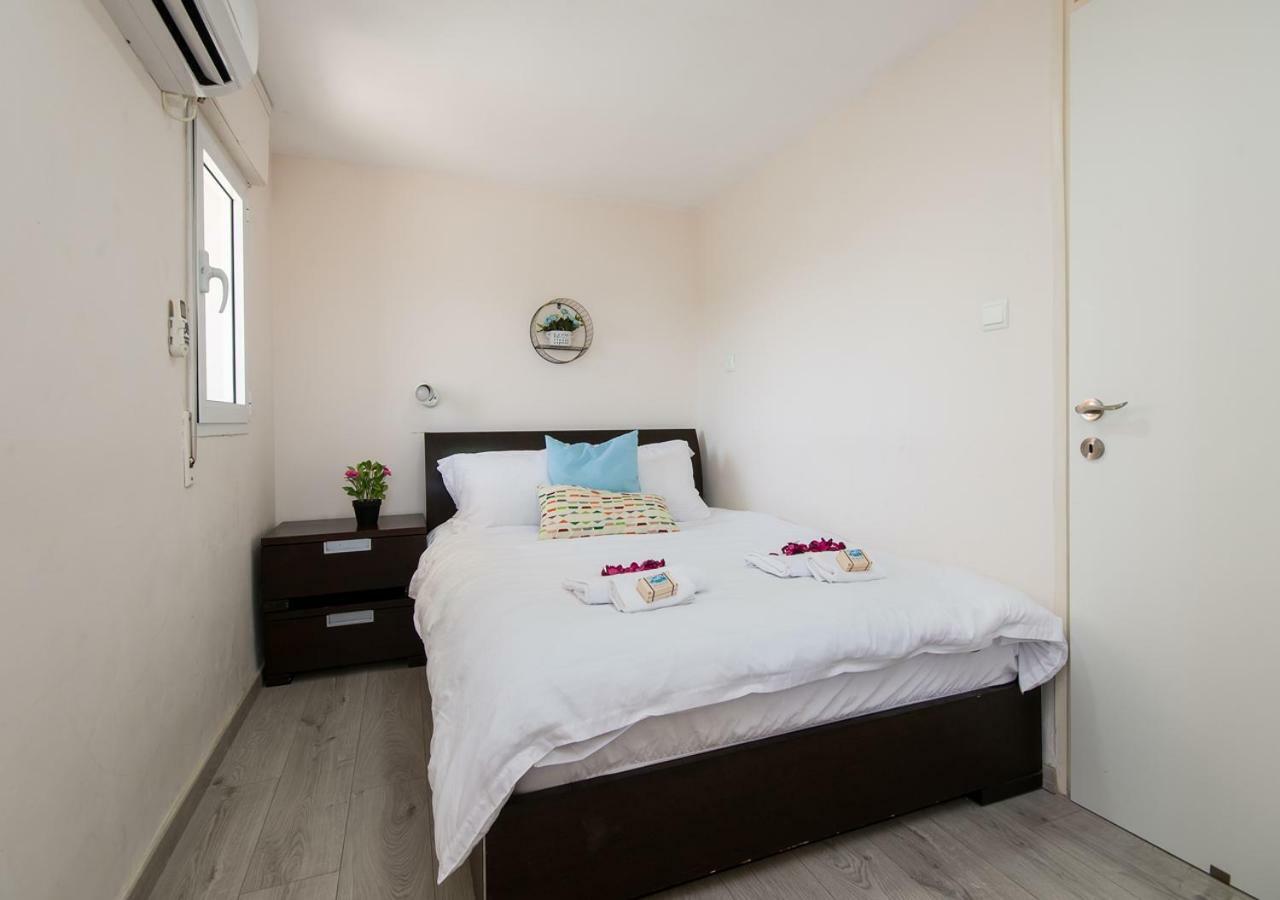 Appartement Ha-Aliya Sea View à Nahariya Extérieur photo
