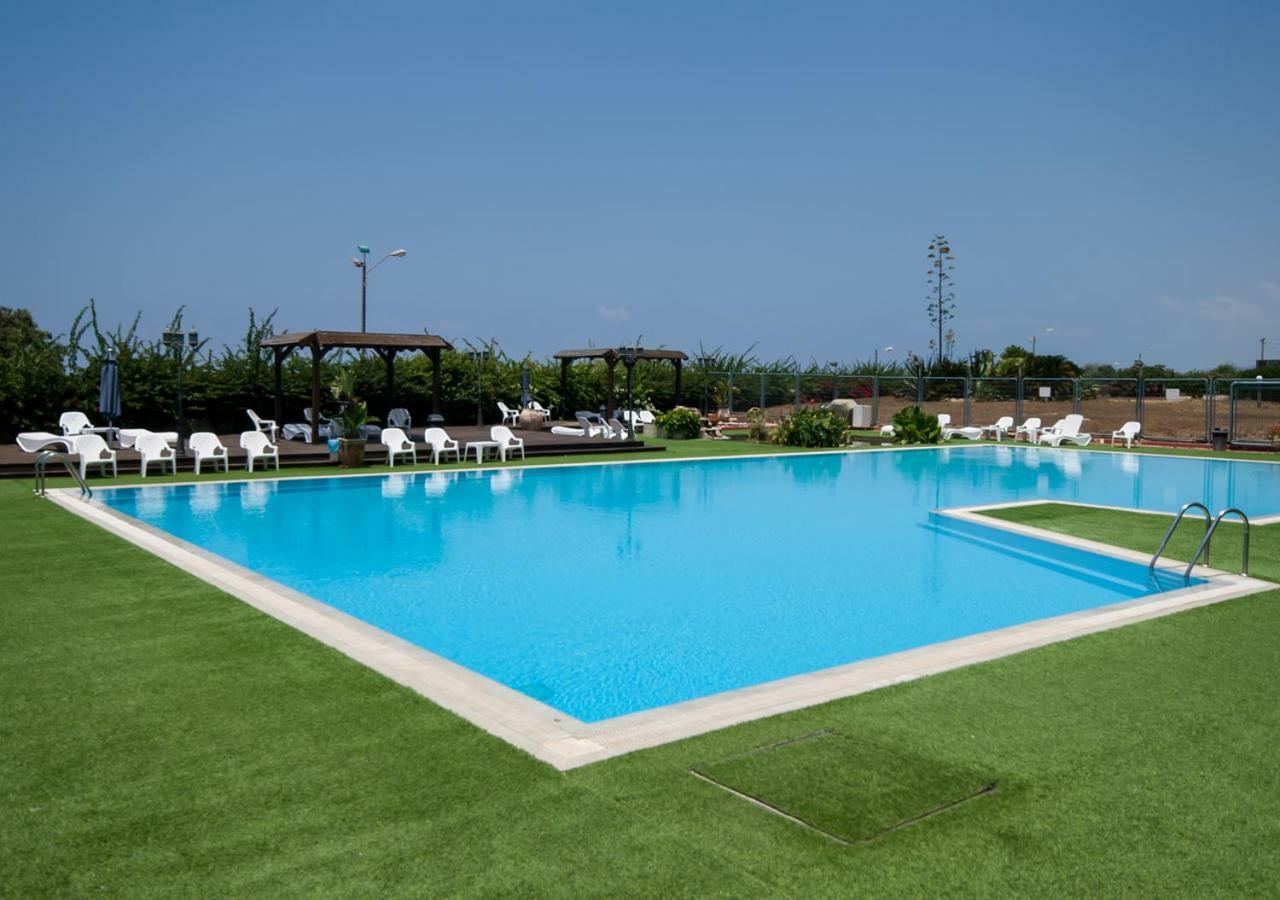 Appartement Ha-Aliya Sea View à Nahariya Extérieur photo