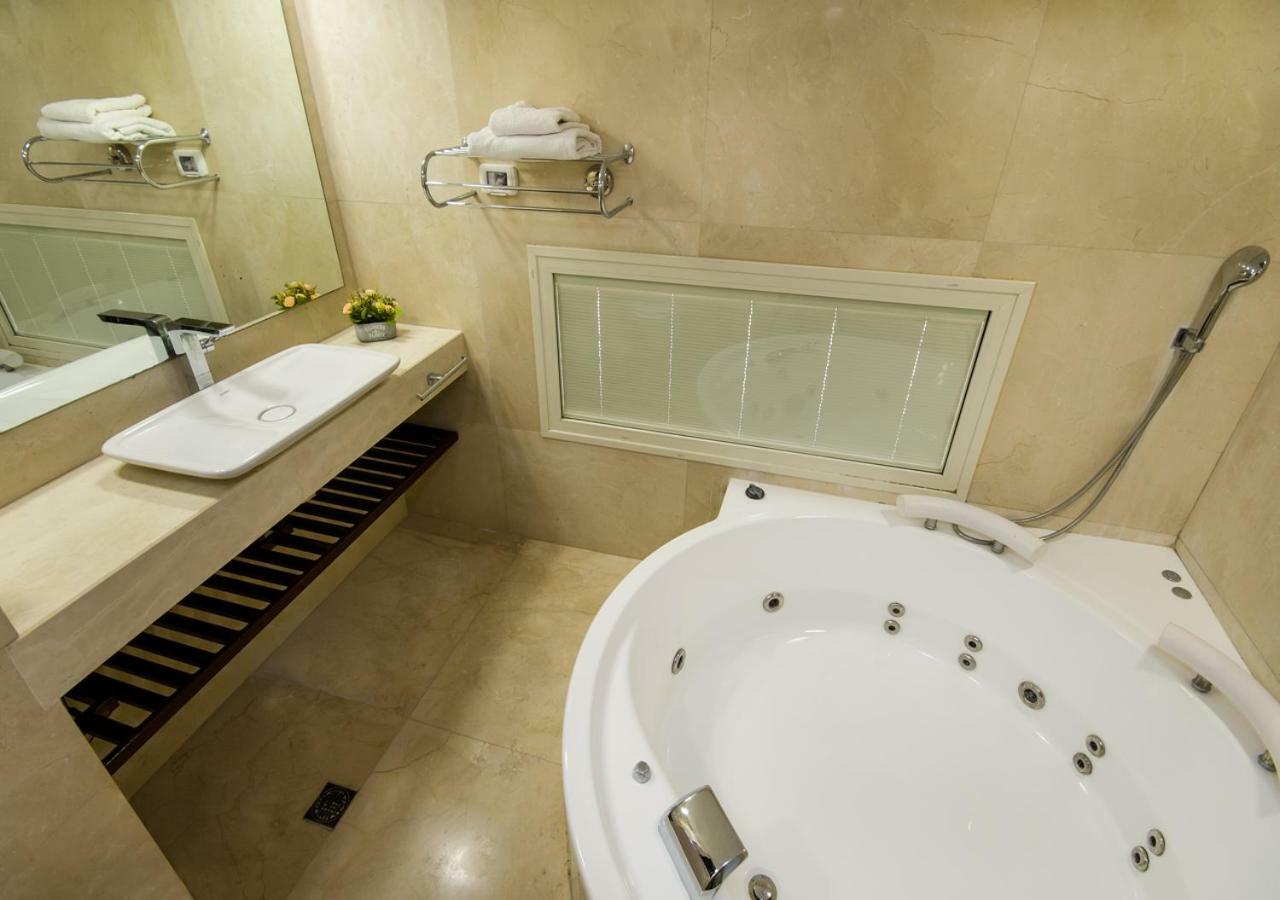 Appartement Ha-Aliya Sea View à Nahariya Extérieur photo
