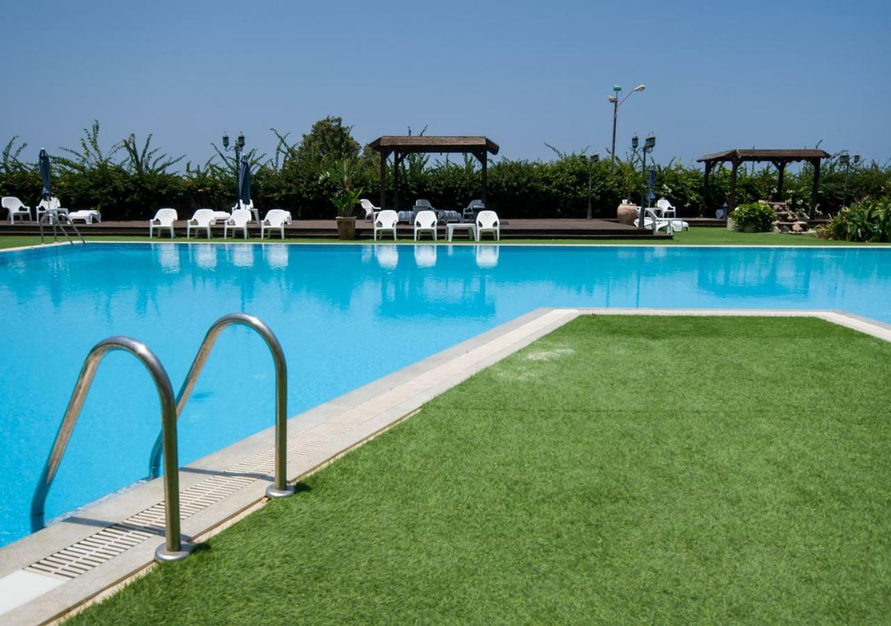 Appartement Ha-Aliya Sea View à Nahariya Extérieur photo